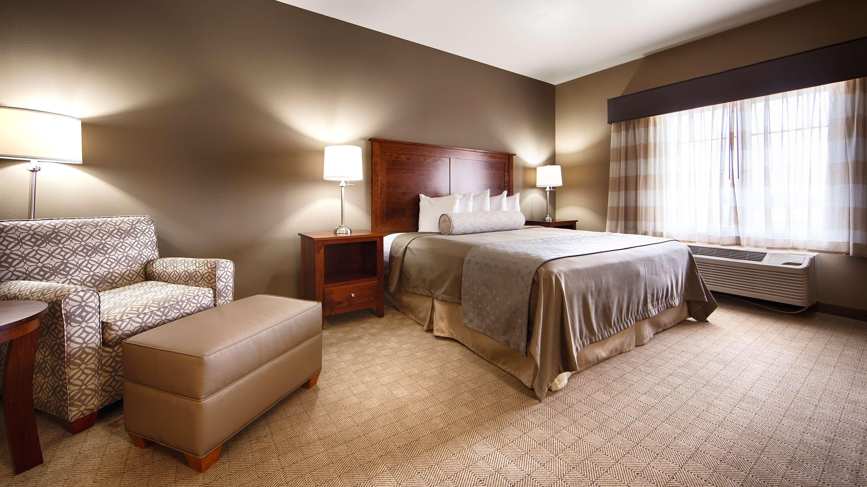 Best Western Plus Green Mill Village Hotel & Suites Arcola Kültér fotó