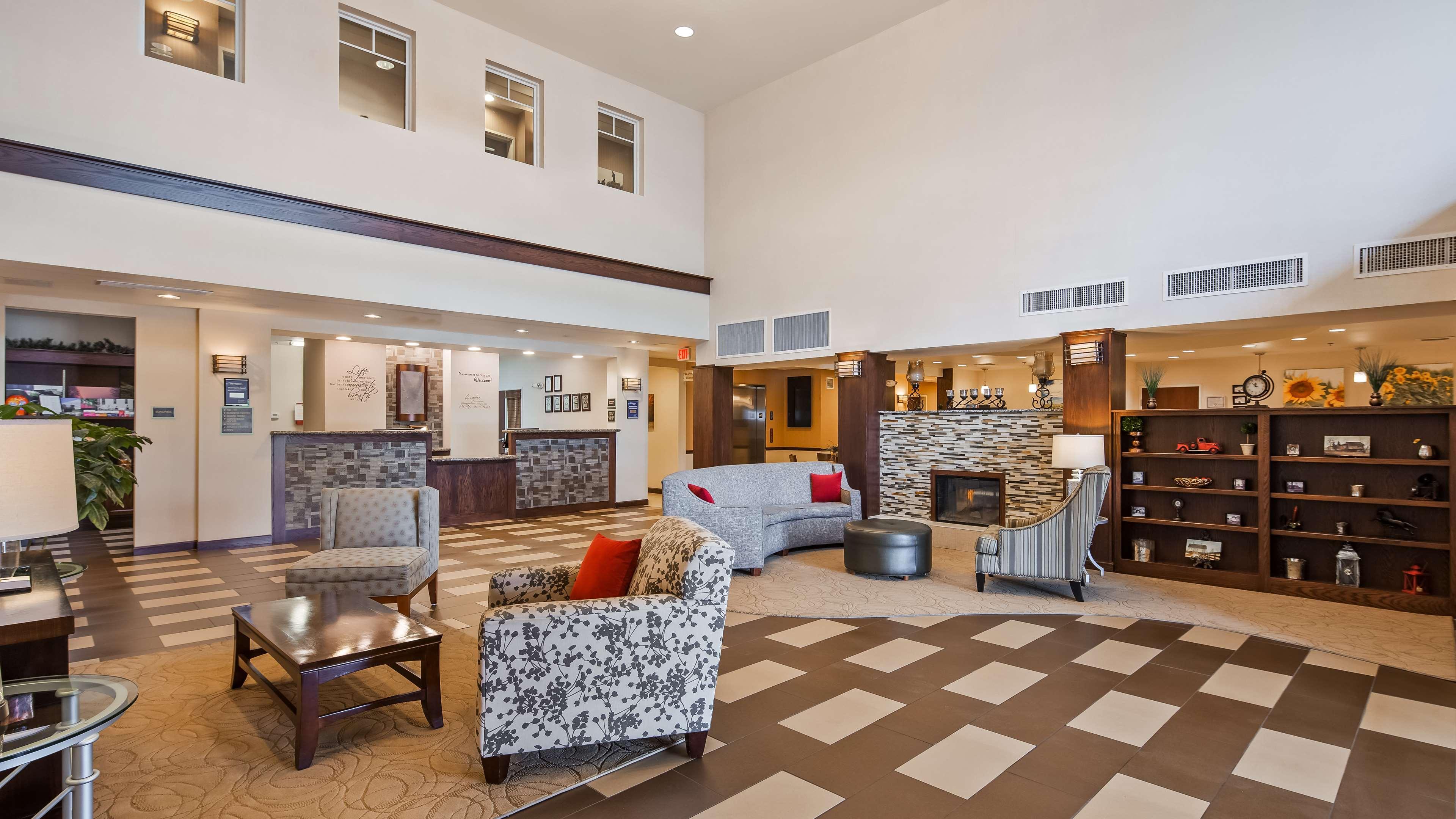 Best Western Plus Green Mill Village Hotel & Suites Arcola Kültér fotó