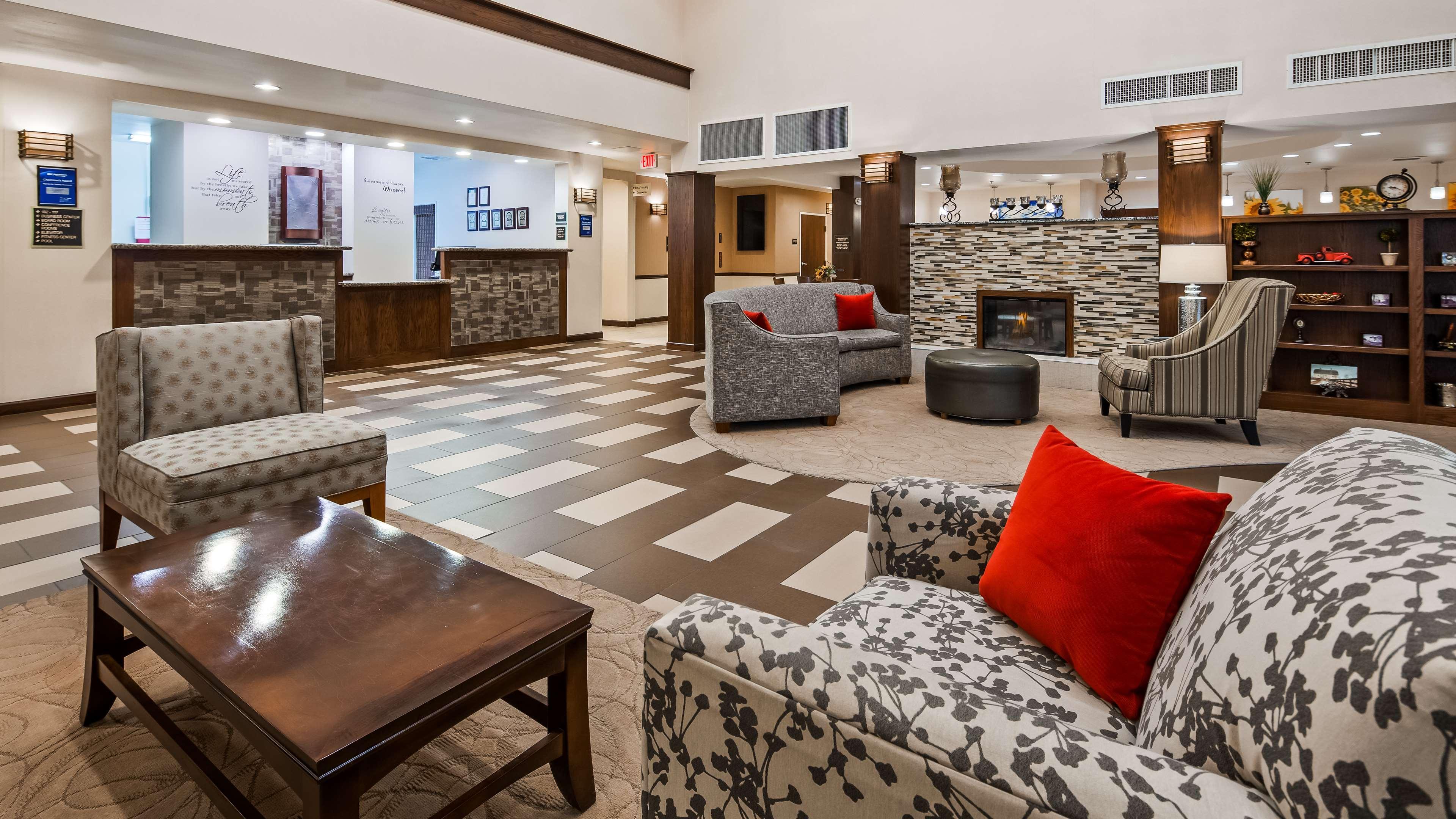 Best Western Plus Green Mill Village Hotel & Suites Arcola Kültér fotó